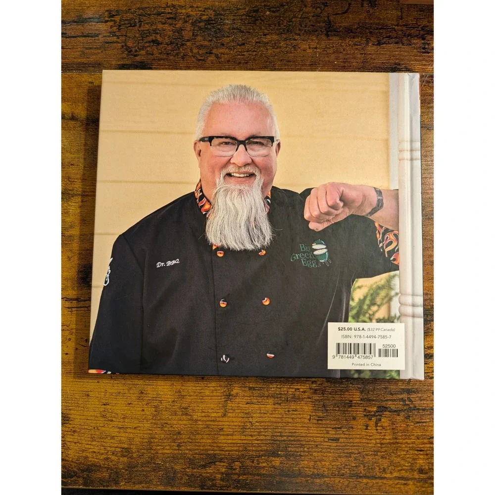 Ray Lampe Big Green Egg Cookbook Hardcover BBQ Smoking Grilling Kamado Recipes